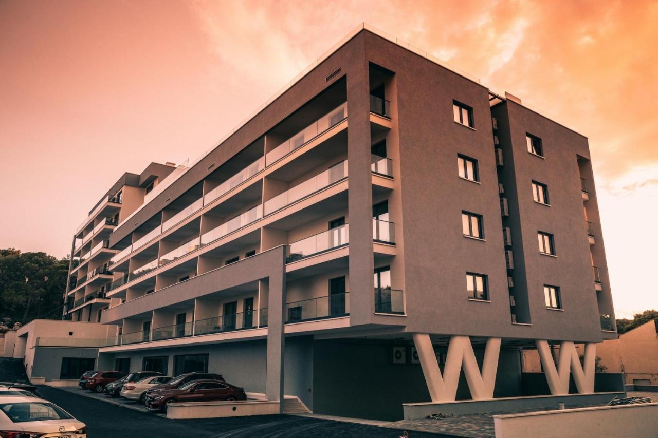 Aparthotel Amfora Katy Макарска Экстерьер фото