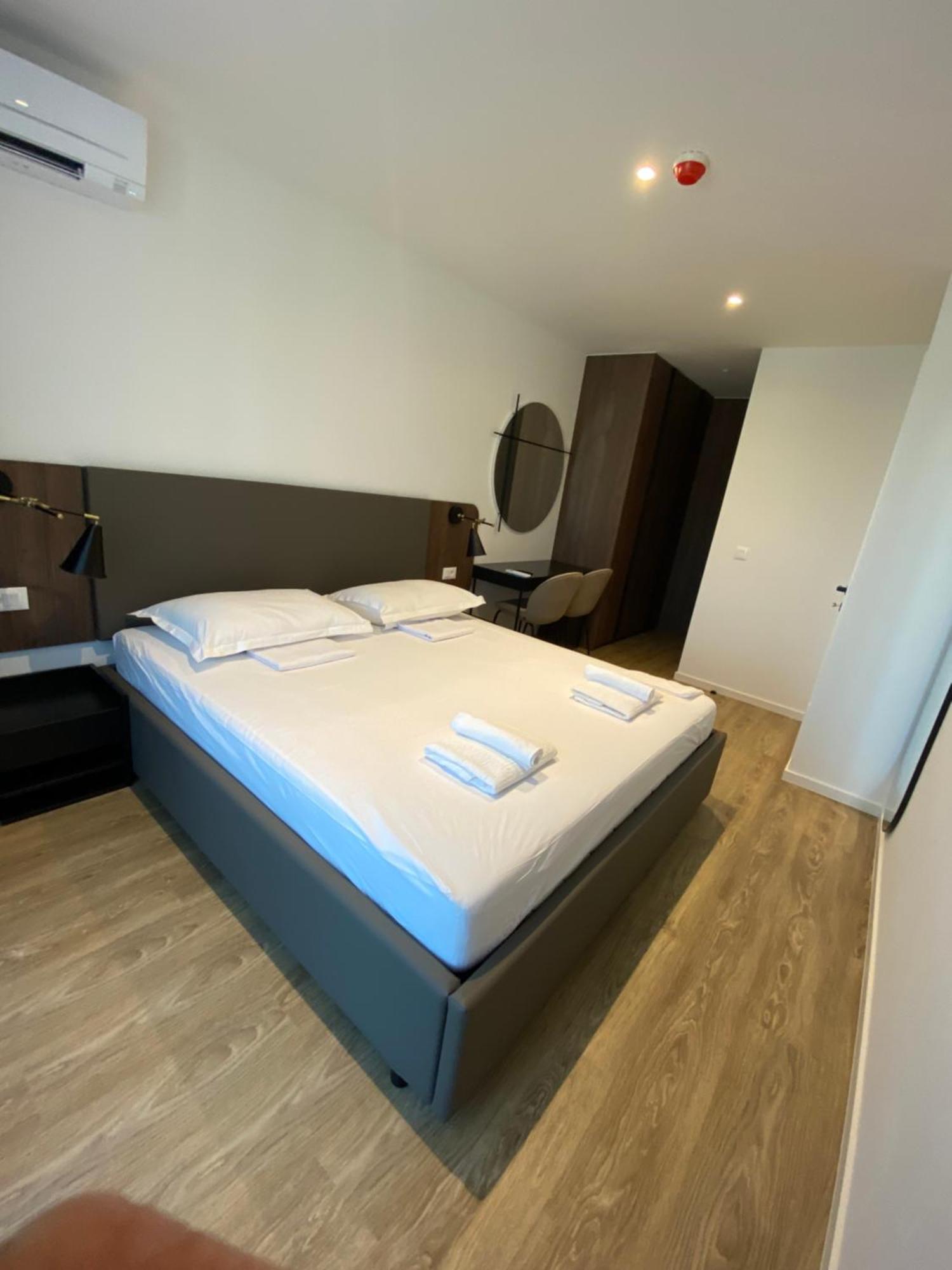 Aparthotel Amfora Katy Макарска Экстерьер фото